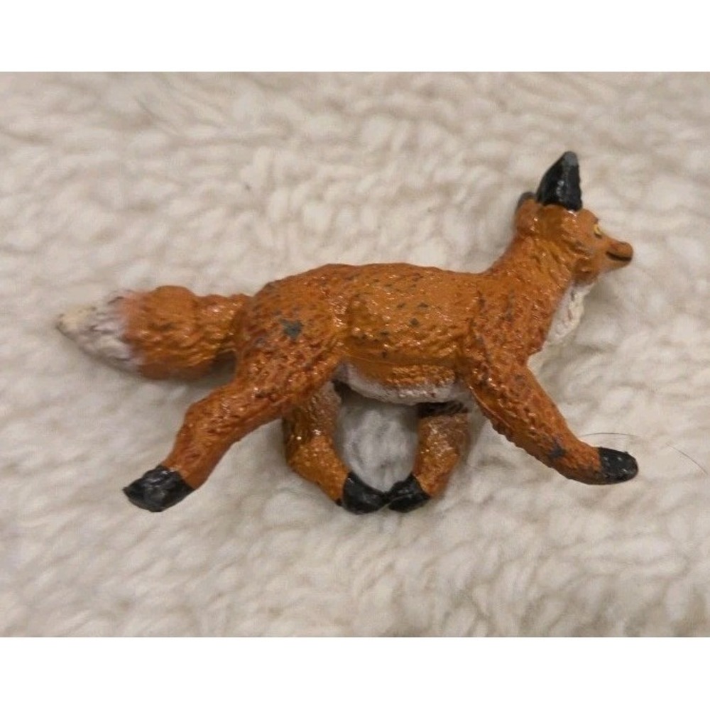 Safari Ltd Vtg Red Fox Figure Tereium Dollhouse Animal 3" Diorama‎